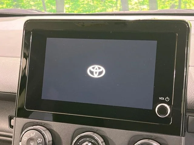 Toyota SIENTA X photo 3