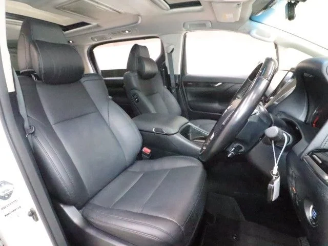 Toyota ALPHARD S　Cパッケージ photo 4