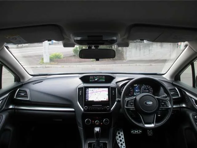 Subaru SUBARU XV HYBRID アドバンス photo 3