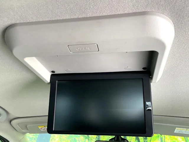 Nissan SERENA WG e−POWER　ハイウェイスター　V photo 4