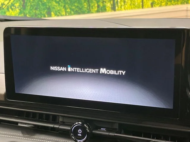 Nissan SERENA WG e−POWER　ハイウェイスター　V photo 3