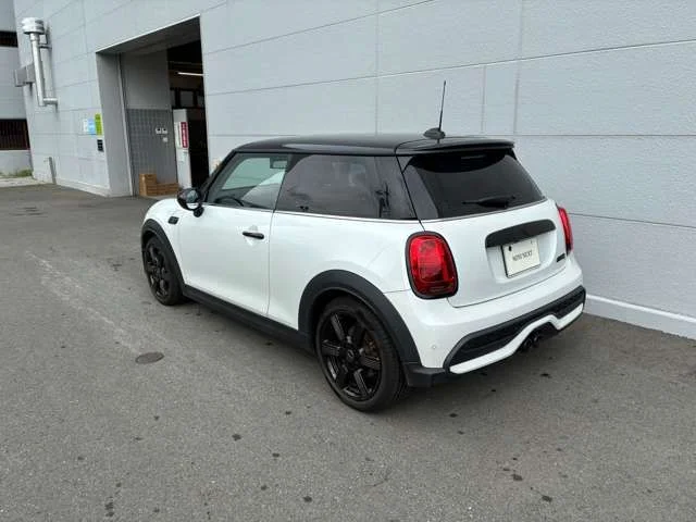 Bmw MINI COOPER S プレミアムプラスライン photo 4