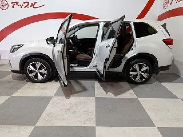 Subaru FORESTER アドバンス photo 4