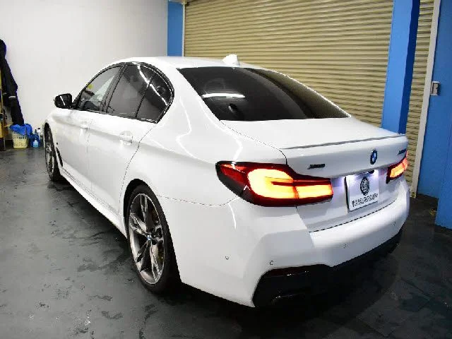 Bmw BMW 5series sedan M550i　xDrive photo 3