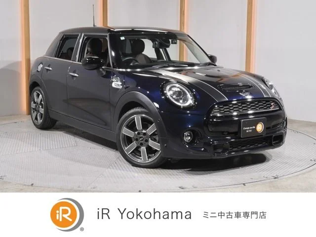 Bmw MINI COOPER SD 5DOOR ベースグレード 2020