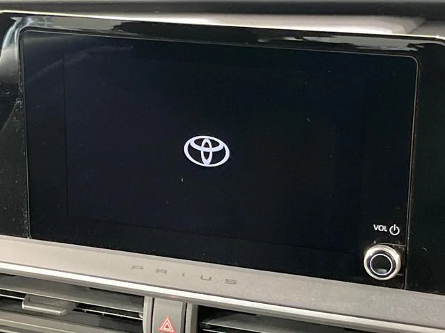 Toyota PRIUS 4WD X photo 4