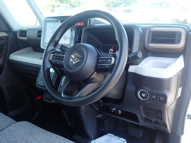 Suzuki Spacia ハイブリッドX photo 2