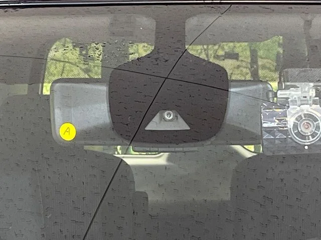 Nissan SERENA WG e−POWER　ハイウェイスター　V photo 3