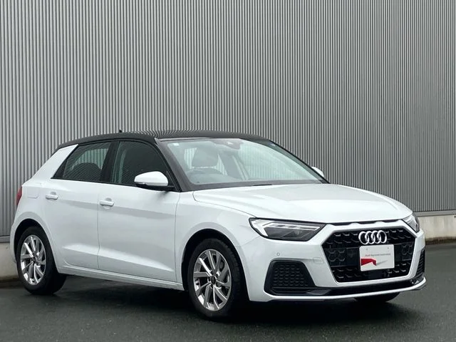 Audi AUDI A1 SPORTBACK 25　TFSI　アドバンスド photo 3