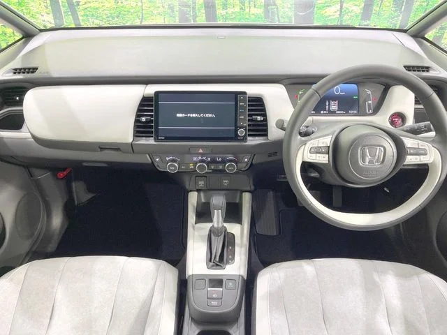 Honda FIT e:HEV ホーム photo 2