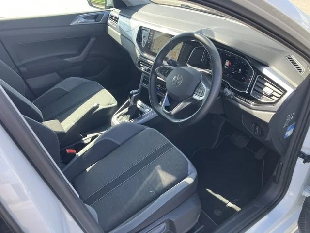 Volkswagen VOLKSWAGEN POLO TSI　スタイル photo 2