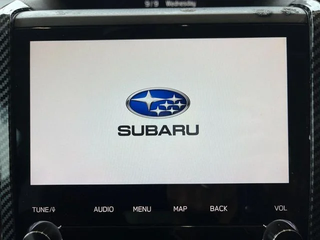 Subaru IMPREZA SPORT STI　スポーツ photo 3