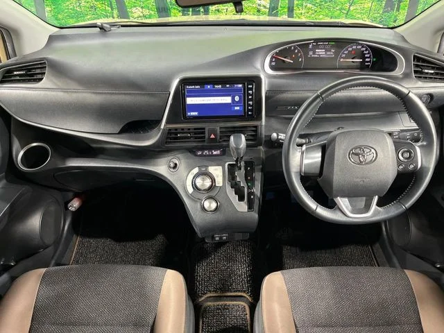 Toyota SIENTA G　グランパー photo 2