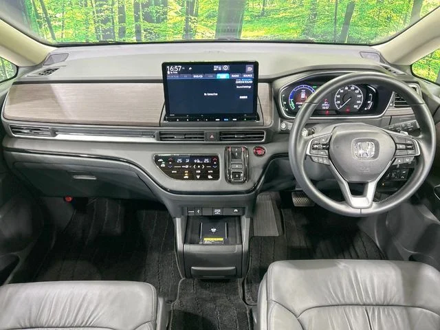 Honda ODYSSEY e:HEV アブソルート　EX photo 2