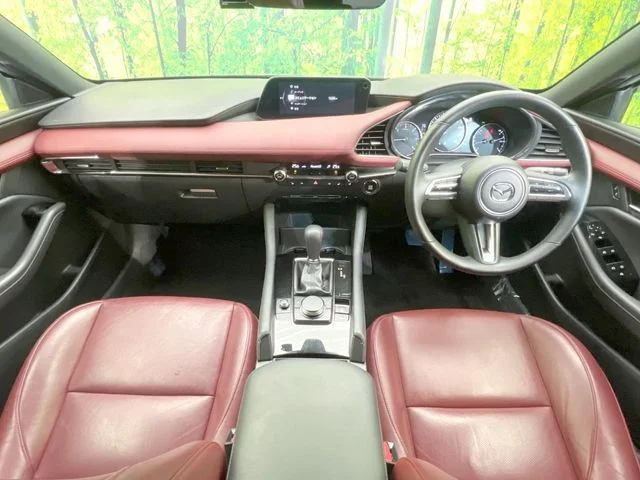 Mazda MAZDA3 FASTBACK XD　バーガンディセレクション photo 2