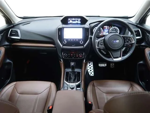 Subaru FORESTER アドバンス photo 2