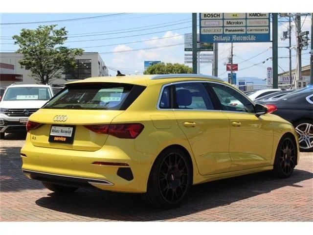 Audi AUDI A3 SPORTBACK 30　TFSI photo 3
