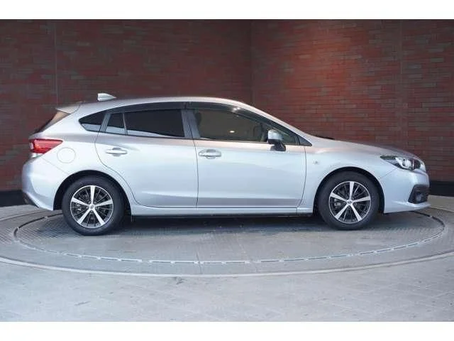 Subaru IMPREZA SPORT 1．6i−L　アイサイト photo 2