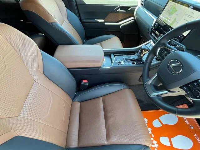 Toyota LEXUS GX550 バージョンL photo 2