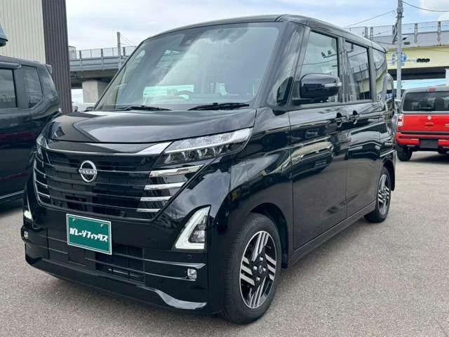 Nissan ROOX ハイウェイスターX photo 3