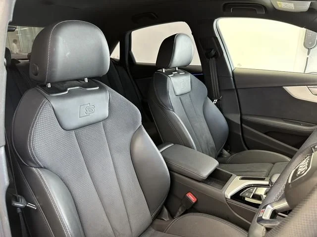 Audi AUDI A4 35　TFSI　Sライン photo 4
