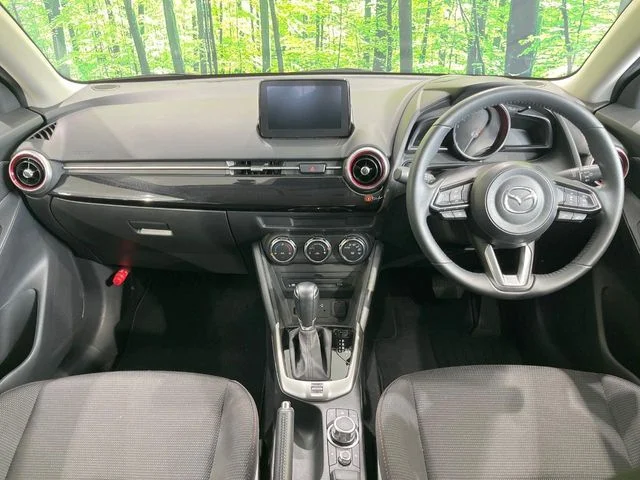 Mazda MAZDA2 15S　ブラックトーンエディション photo 2