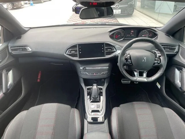 Peugeot PEUGEOT 308 GTライン　ブルーHDi photo 2