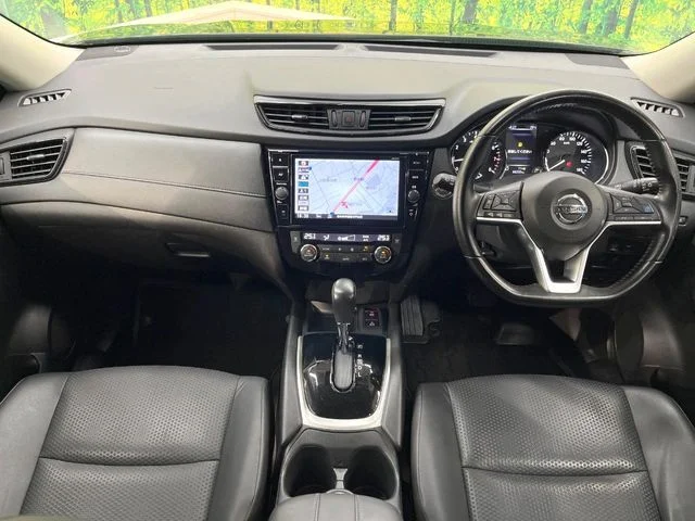 Nissan X-TRAIL 4WD 20Xi photo 2