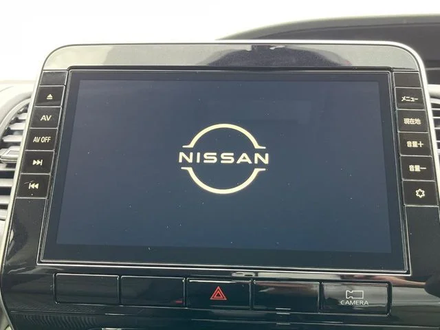 Nissan SERENA S-HYBRID ハイウェイスター　V photo 4