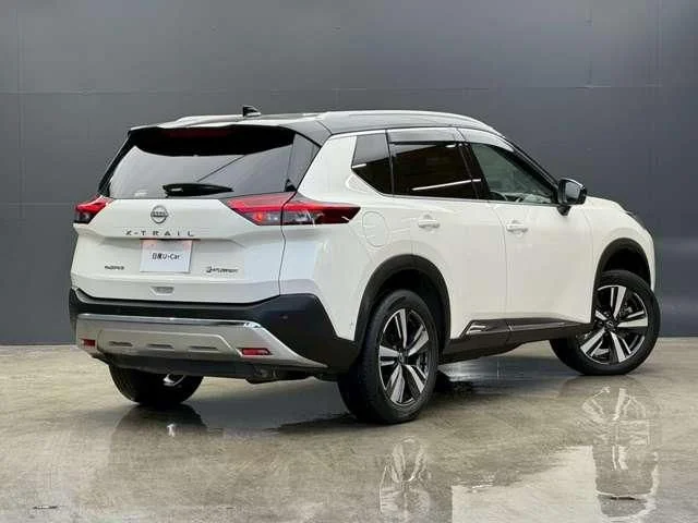 Nissan X-TRAIL HYBRID 4WD G　e−4ORCE photo 4