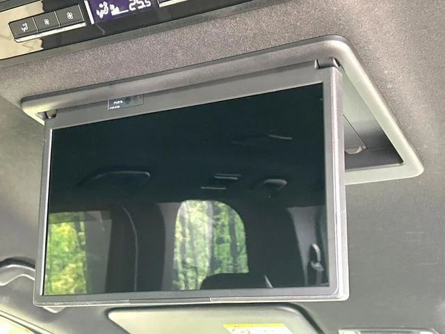 Toyota NOAH HYBRID S−Z photo 4