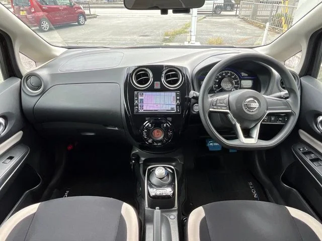 Nissan NOTE e−POWER　X photo 2