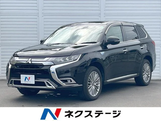 Mitsubishi OUTLANDER PHEV G　プラスパッケージ 2019