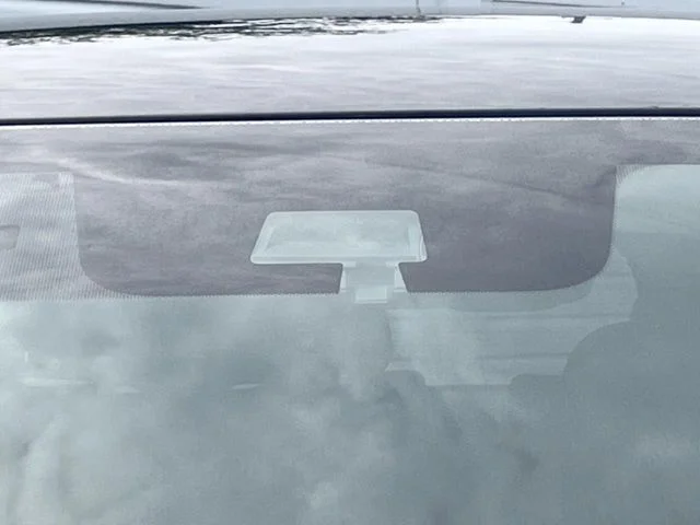 Mitsubishi OUTLANDER PHEV G　プラスパッケージ photo 3