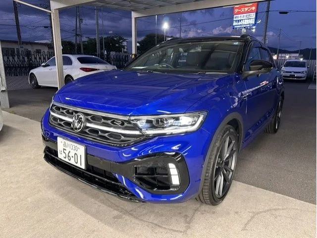 Volkswagen VOLKSWAGEN T-Roc R　ブラックスタイル　パフォーマンス 2026