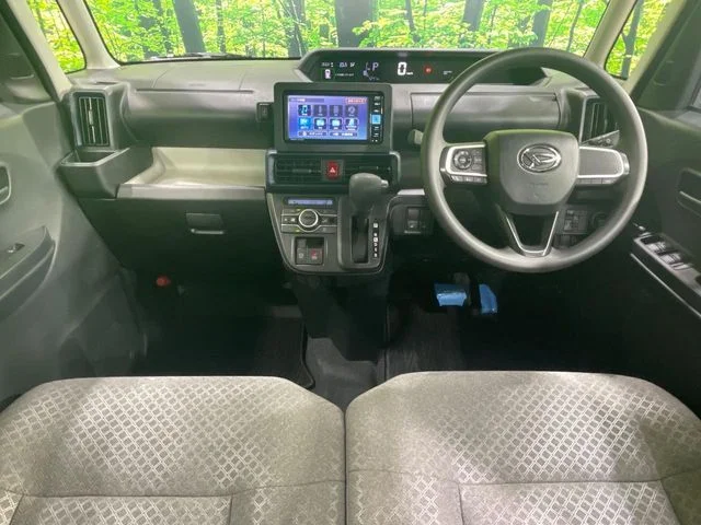 Daihatsu TANTO X photo 2