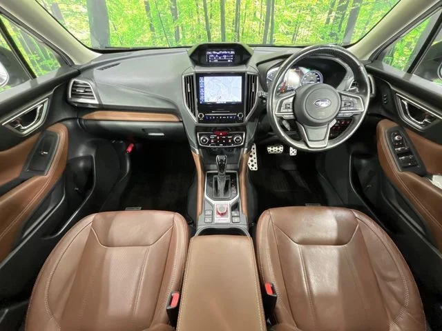 Subaru FORESTER アドバンス photo 2