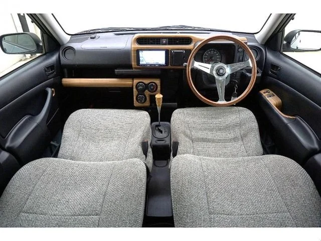 Toyota PROBOX van 4WD GL photo 2