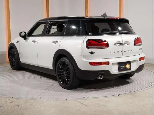 Bmw MINI COOPER D CLUBMAN ベースグレード photo 2