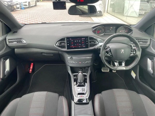 Peugeot PEUGEOT 308 GTライン　ブルーHDi　ブラックパック photo 2