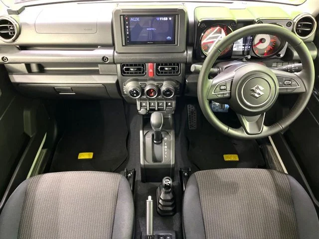 Suzuki JIMNY 4WD XC photo 3