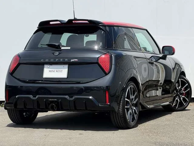Bmw MINI COOPER ジョンクーパーワークス photo 3