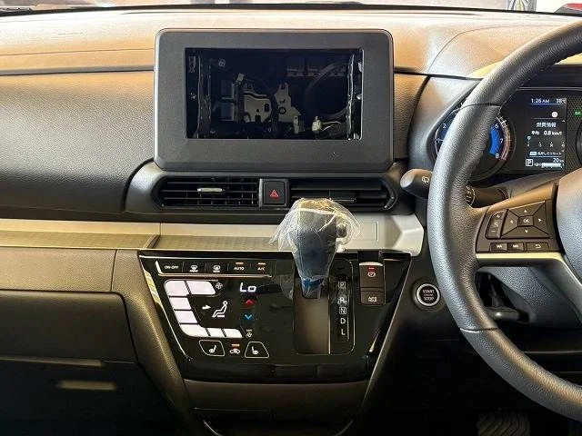 Mitsubishi DELICA MINI G　プレミアム　リミテッドエディション photo 3