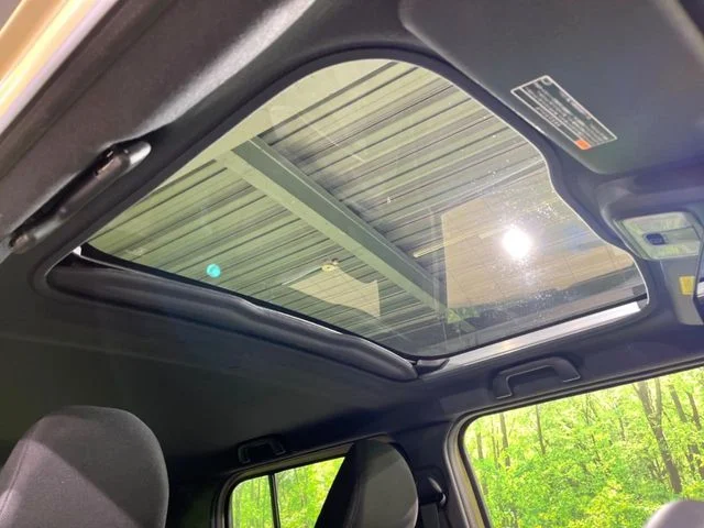 Daihatsu TAFT Gターボ　ダーククロムベンチャー photo 3