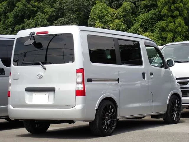 Toyota TOWNACE van 2WD GL　スマートアシスト　ローダウン photo 2