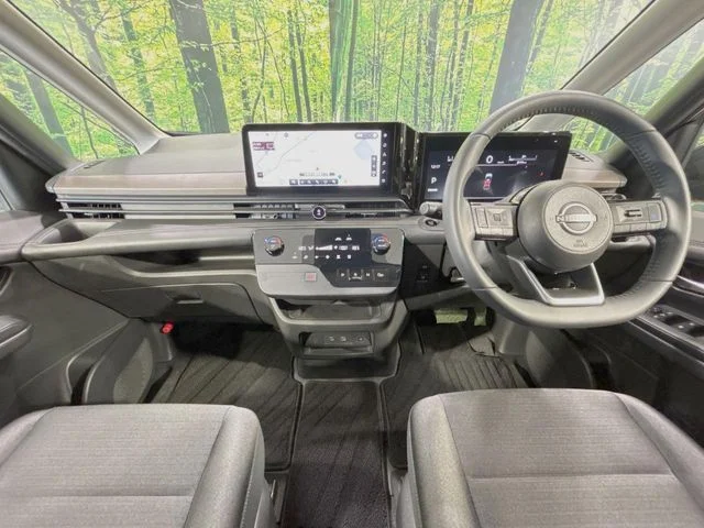 Nissan SERENA WG ハイウェイスター　V photo 2