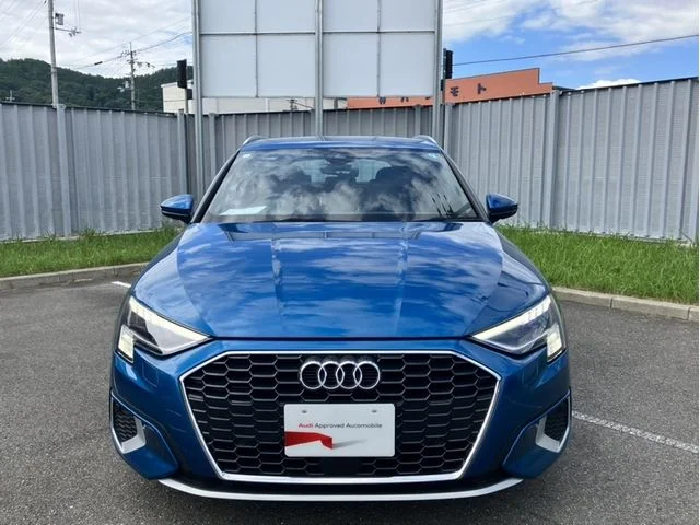 Audi AUDI A3 SPORTBACK 1st　エディション photo 4