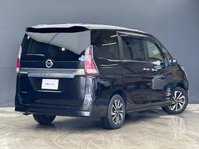 Nissan SERENA S-HYBRID XV photo 2