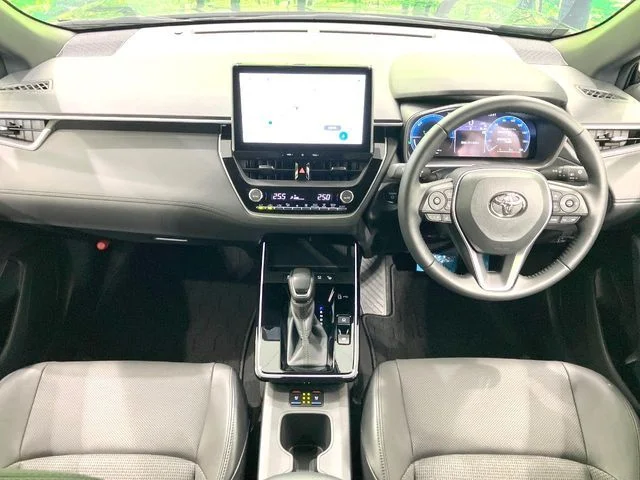 Toyota COROLLA CROSS HYBRID Z photo 2