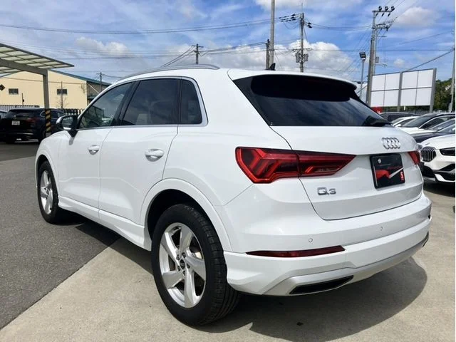 Audi AUDI Q3 35　TFSI　アドバンスド photo 3